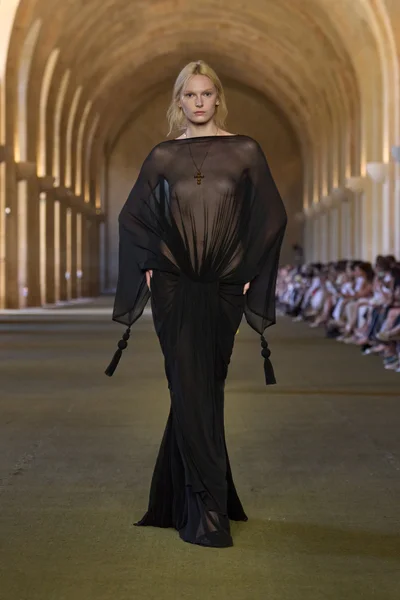 Look 53